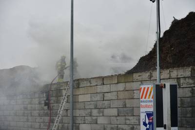 Flinke brand bij afvalverwerker in Duiven