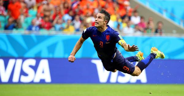 Van Persie Kiest Zijn 4 Mooiste Goals Nederlands Voetbal Ed Nl