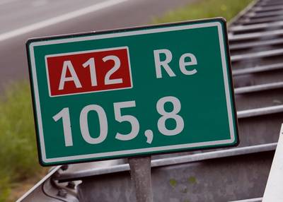 Grote vertraging op A12 naar Arnhem na ongeluk bij Oosterbeek