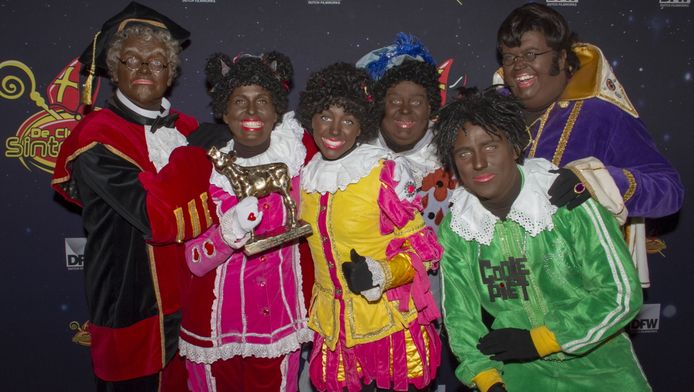 Club Van Sinterklaas Sleept Gouden Film In De Wacht Show Ad Nl