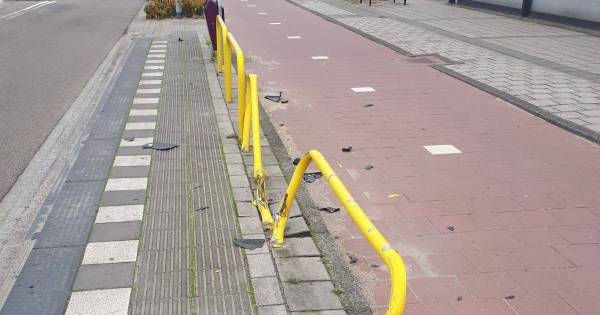 Dronken automobilist rijdt na ‘bizar’ ongeval door in Waalwijk: ‘Gelukkig stond er niemand bij de bushalte’.