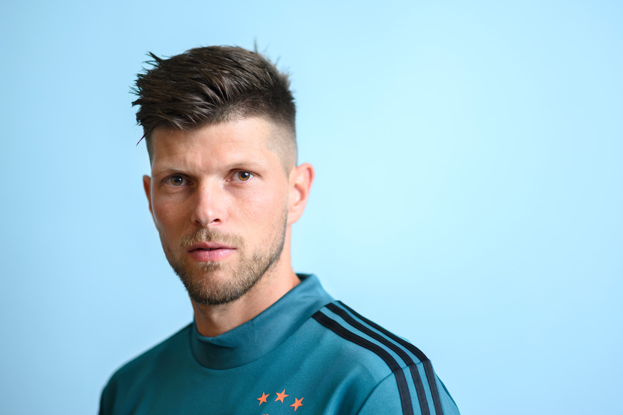 Klaas Jan Huntelaar Vertelt Dat We Niet Hoeven Te Voetballen