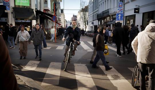 ‘Brusselmans heeft absoluut gelijk. Arrogantie troef’: zo kijken onze lezers naar discussie over ‘agressieve’ fietsers