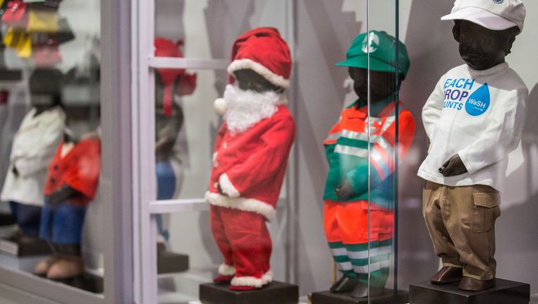 Kostuums Manneken Pis Vanaf Nu Te Bewonderen In Museum