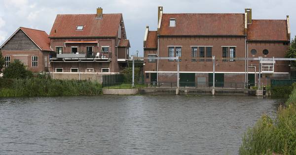 Gemaal-woning Terwolde inzet 'strijd' waterschap en gemeente - De Stentor