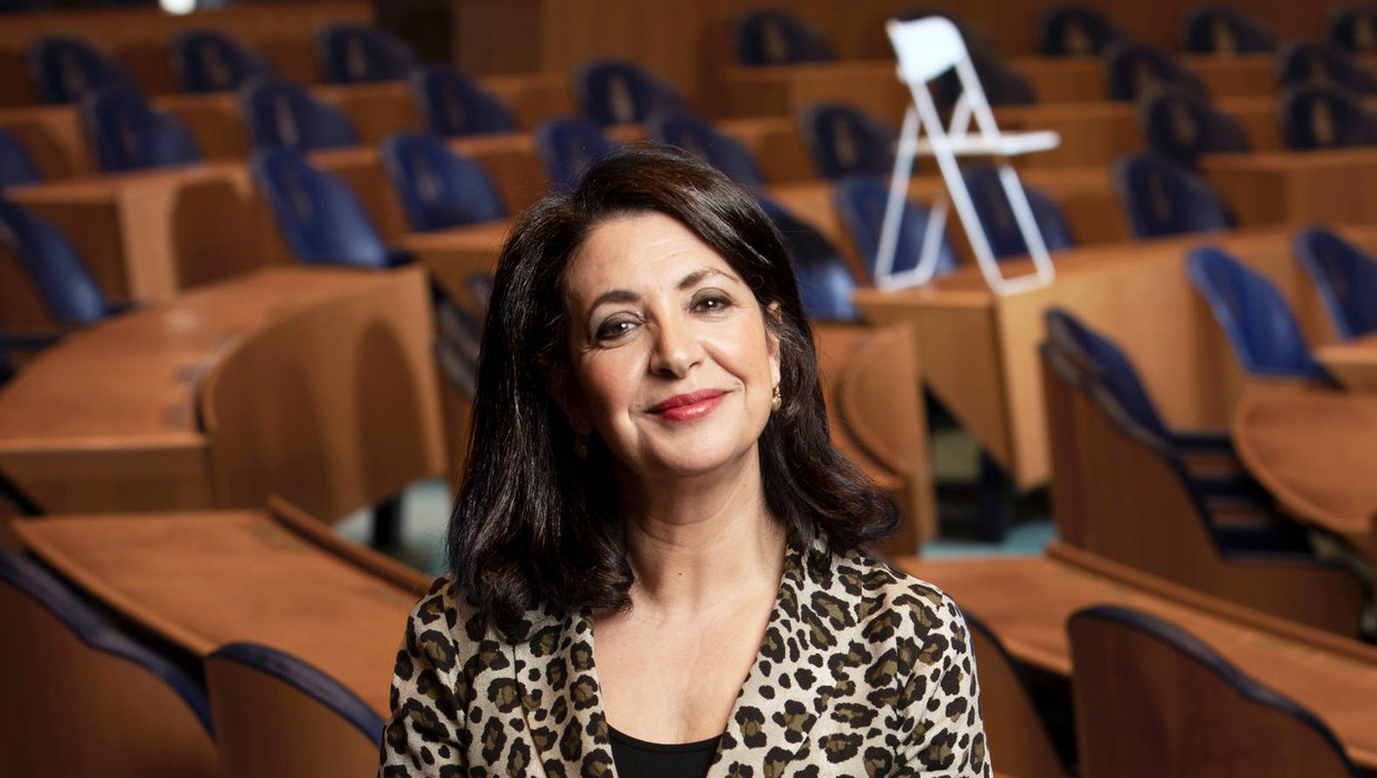 Khadija Arib: 'Van zelfreflectie ga je echt niet dood ...