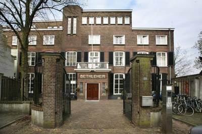 Terminale man uit hospice gezet omdat hij rookt op zijn kamer