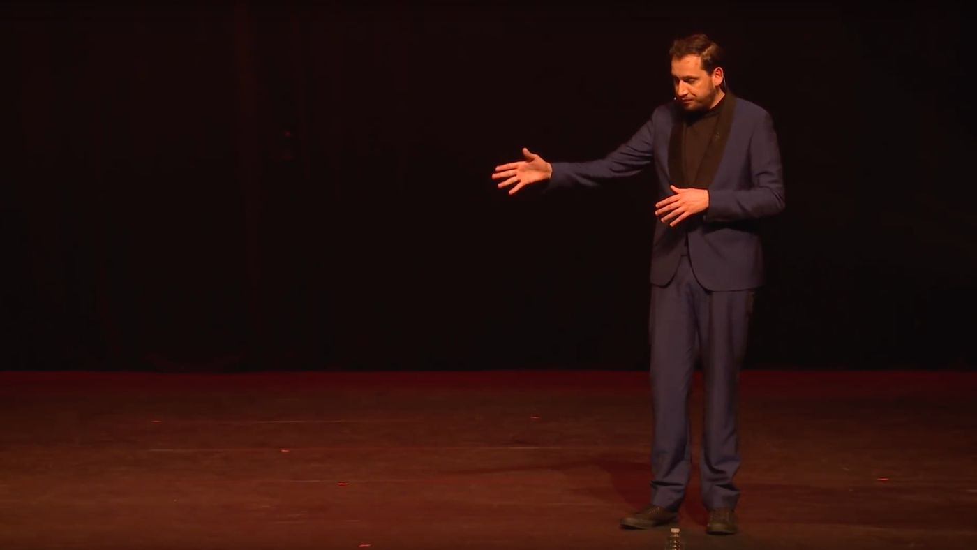 Xander De Rycke: Quarter Life Crisis