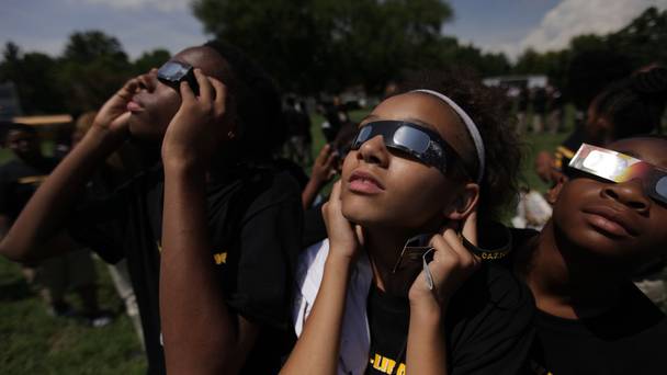 De Wonderen Van De Maan