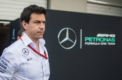 Mercedes gebruikt laatste twee races om te experimenteren
