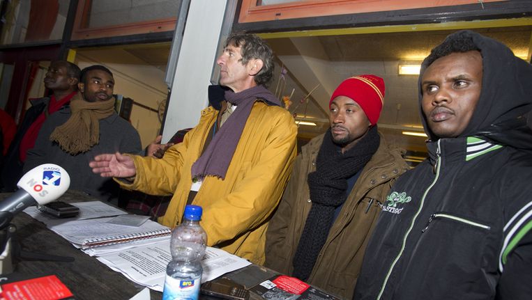 'Overgrote deel' asielzoekers naar opvang | De Volkskrant