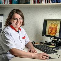 ‘Was je haar niet te vaak met shampoo, zeker niet elke dag’