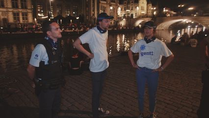 8. Werken in Mcdo & Bij de Politie