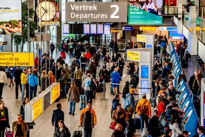 Ook Schipholmedewerkers doen maandag mee met pensioenprotest