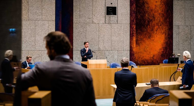 Een pandemie zonder einddatum, dat trekt een wissel op politici