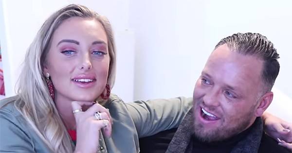 Ex Man Van Realityster Barbie Smoorverliefd Op Naomi 22 Show