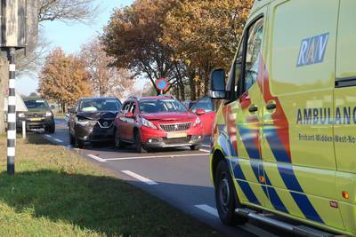 Gewonde bij kop-staartbotsing bij vliegveld Gilze-Rijen