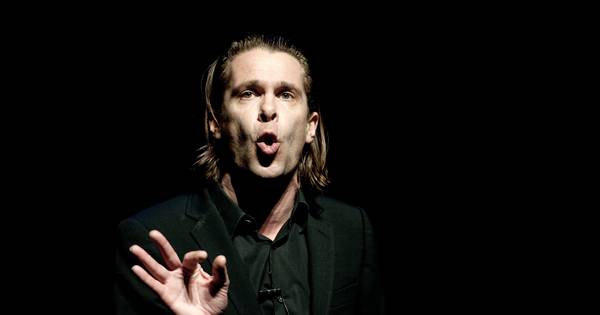 Teeuwen: Vrije meningsuiting bestaat niet meer | Show | AD.nl