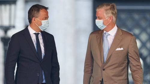 Koning Filip stuurt Egbert Lachaert het veld in
