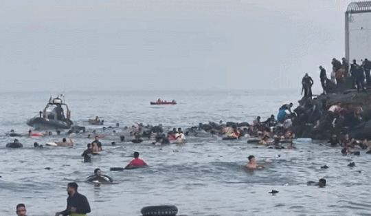 49.000 migranten drongen afgelopen 24 uur Spaanse exclave Ceuta binnen, dodental loopt op naar 19