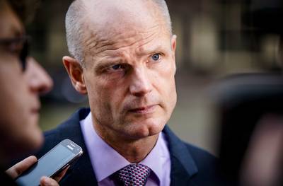 Blok zet deur op kier voor Amerikaanse douane op Schiphol