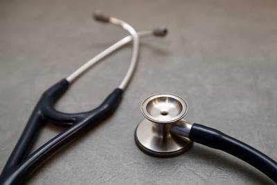 Débordés, les médecins carolos menacent d’entamer une grève des certificats de maladie