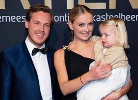 Vader van Claire heeft contact met Maxime Meiland