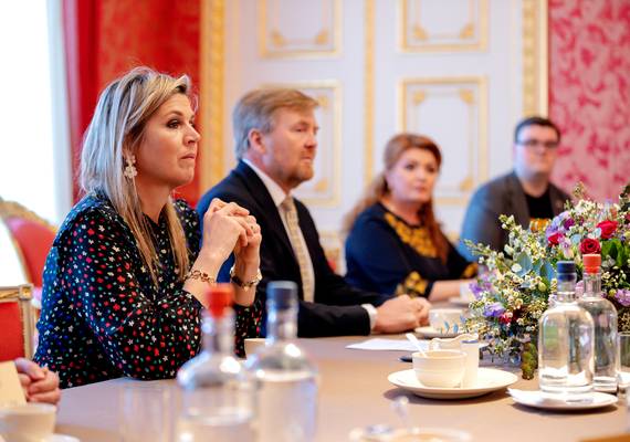 Willem-Alexander en Máxima diep geraakt door gesprekken met Oekraïners