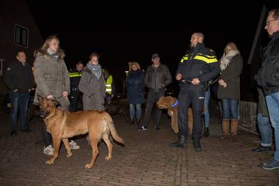 Inbrekers vinden groetende hondenbezitters doodeng
