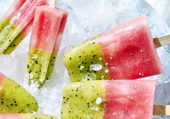 Regelrechte eyecatcher om zelf te maken: watermeloen-kiwi-ijs