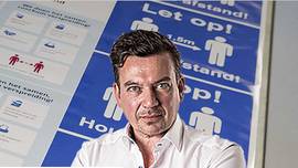 Onze opinie. “Onze dodentol is de derde hoogste ter wereld, maar toch moet het land zo snel mogelijk weer aan de slag”