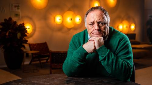 INTERVIEW. Van Ranst: “Ten vroegste over twee maanden versoepelen”