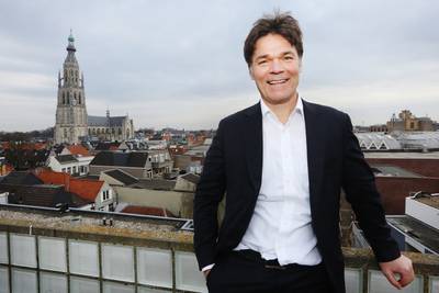 PvdA moet weer een duidelijk smoelwerk krijgen