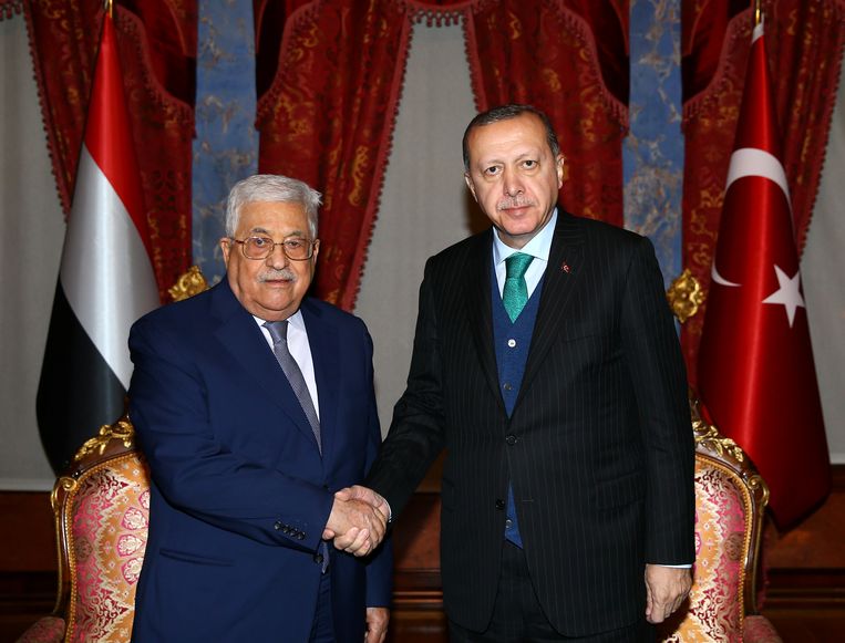 Mahmoud Abbas (l) naast Erdogan.
