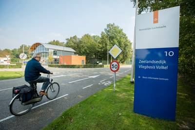 Militair raakt zwaargewond bij ongeluk op vliegbasis Volkel