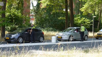 Politie Wageningen controleert in de hitte op alcohol in het verkeer