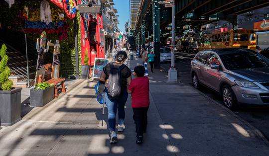 Overal in New York zitten agenten van ICE, maar iedereen zwijgt erover. ‘Het zijn enge tijden’