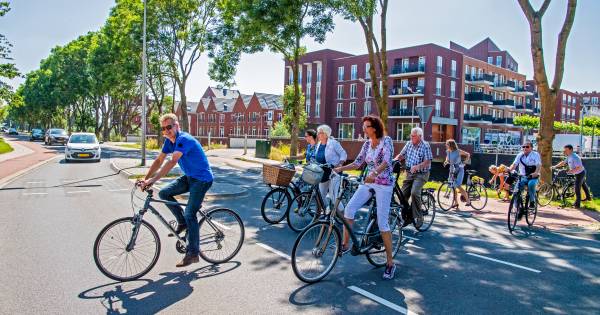 Waddinxveen: Zakpaal Gouweplein laat het afweten: brandweer moet omrijden en komt minuten later aan | ?@ADnl? .