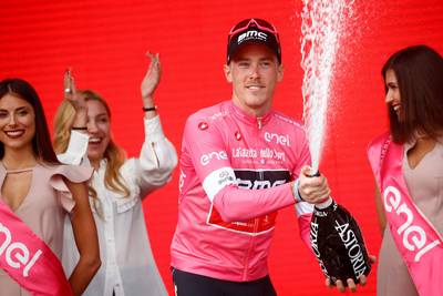 Leider Dennis dankzij 'aardige' Viviani in select gezelschap