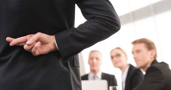 Kwart Van De Nederlanders Verzwijgt Soms Informatie Bij