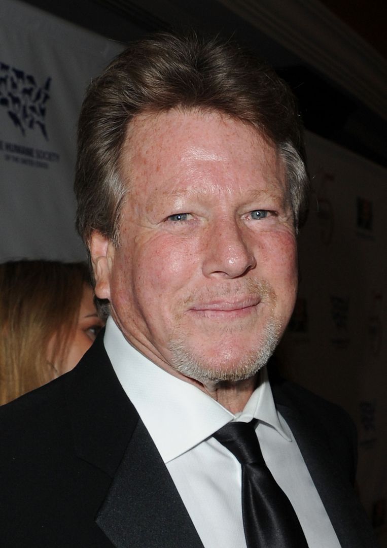 Ryan O'Neal heeft prostaatkanker | Celebrities | Showbizz | HLN