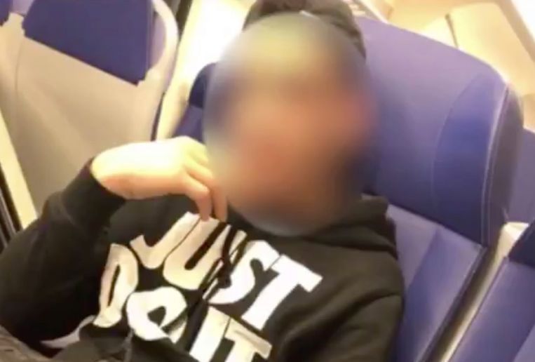 Identiteit van man die geslachtsdeel toonde in trein bekend bij politie