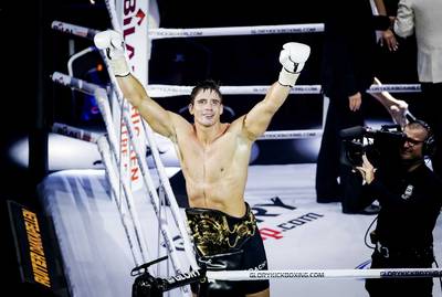 Oppermachtige Rico Verhoeven prolongeert wereldtitel