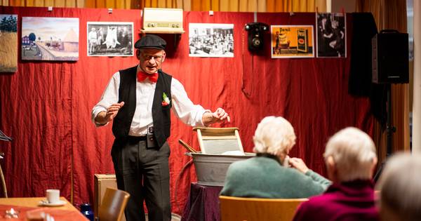 Revue-avond in Bakel: 'Wat was vroeger een skonnen tijd' - Eindhovens Dagblad