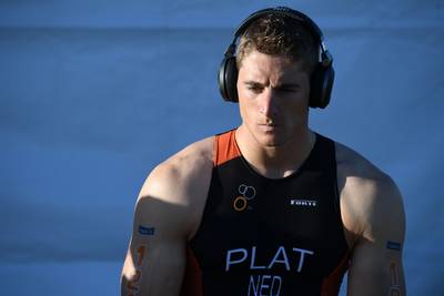 Jetze Plat prolongeert Europese titel triatlon