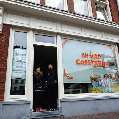 Daniël (4) 'schreeuwt het uit' als ouders in cafetaria onder schot worden gehouden