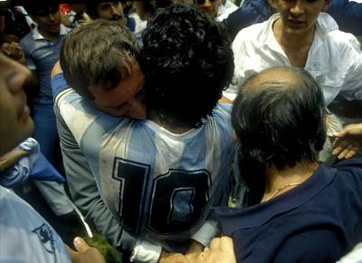 La mort de Maradona cachée à son ex-entraîneur Carlos Bilardo, malade