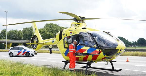 A58 richting Breda dicht door ongeluk bij Gilze, traumahelikopter opgeroepen.