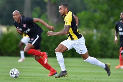 Vitesse opent oefencampagne met nederlaag tegen Deense topclub FC Midtjylland