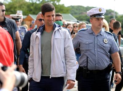 Novak Djokovic, touché au cou, forfait pour le double à Cincinnati
